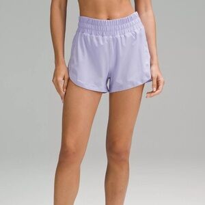 Track that high rise lined short 3” in lilac smoke